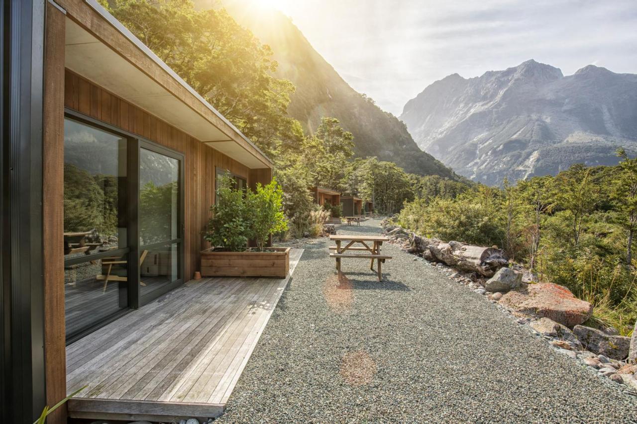 Milford Sound Lodge Екстериор снимка